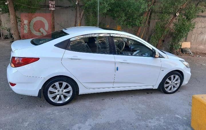 Hyundai Accent